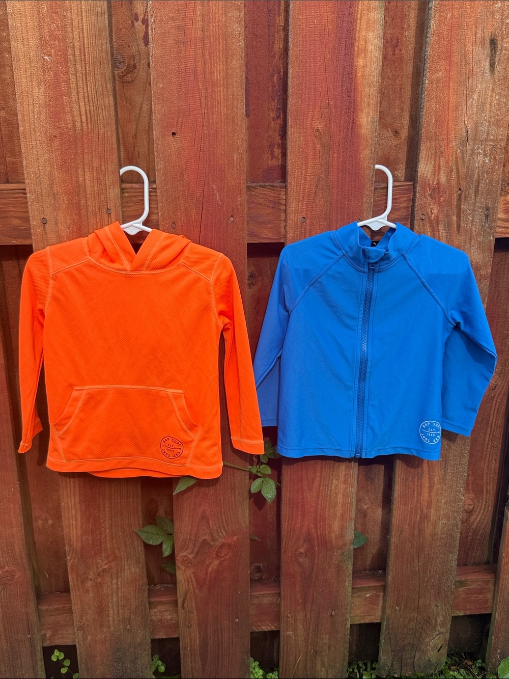 GAP Set of 2 Gap Kids Swim Rash Guards Hooded & Full Zip UV Protection Size 2T